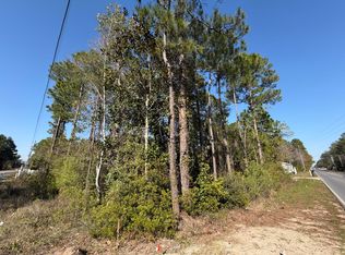 13 13th St, Pt Washington, FL 32459