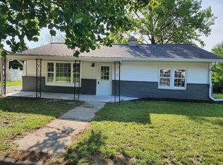 929 Mitchell St, Veedersburg, IN 47987