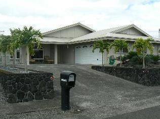 922 Hoolaulea St, Hilo, HI 96720