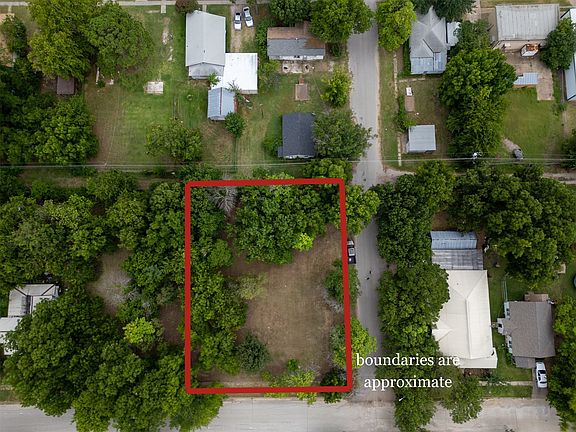 2nd image of 575 Ash St