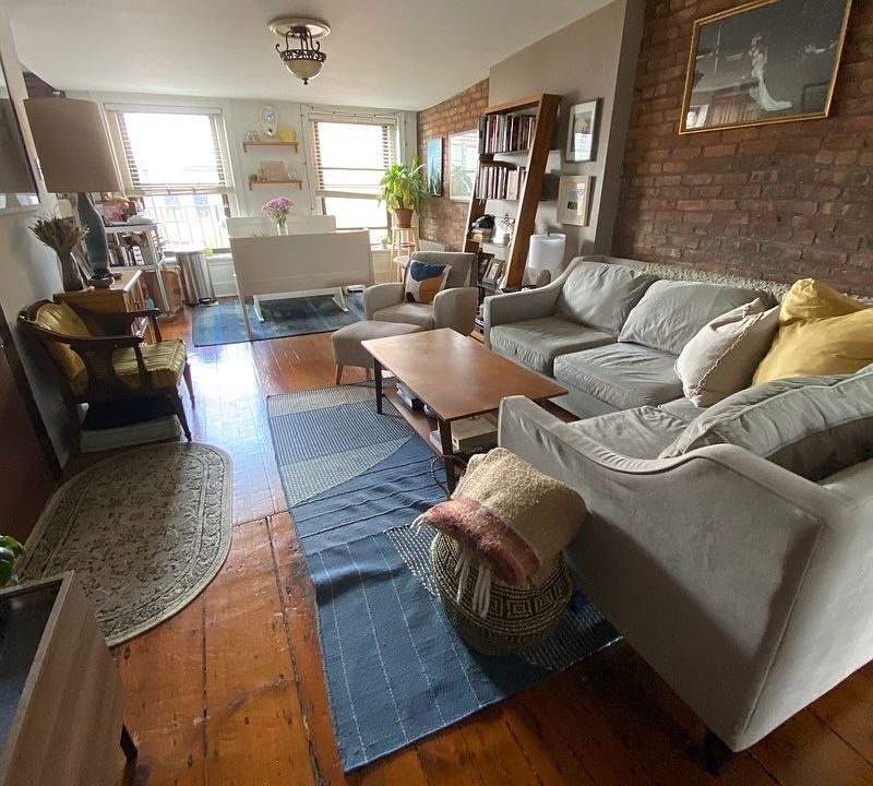 1st image of 47 Woodhull St #4