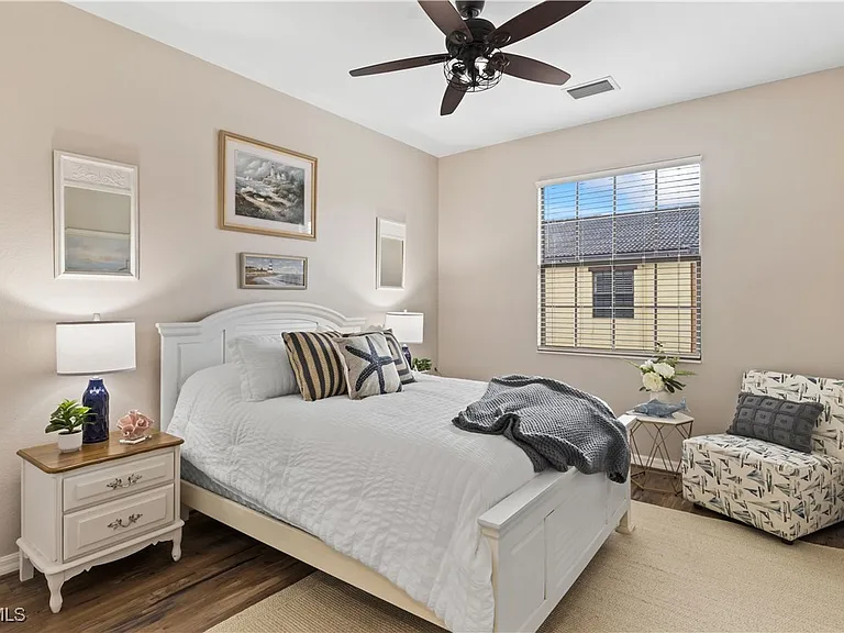 11908 Izarra Way #7005 — Photo 19