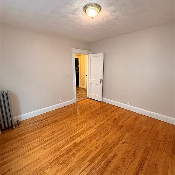 35-37 Springdale St #35 — Photo 19