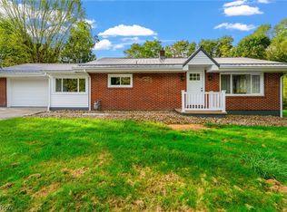 46131 Mort Dr, East Liverpool, OH 43920