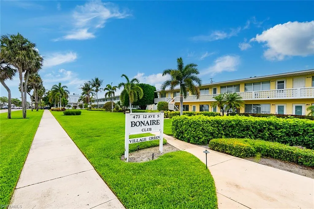 2 bed, 1.0 bath, 850 sqft, $2,700 — Photo 1