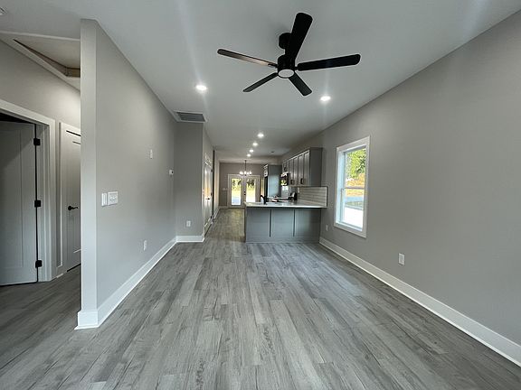 2nd image of 1203 E End St #A