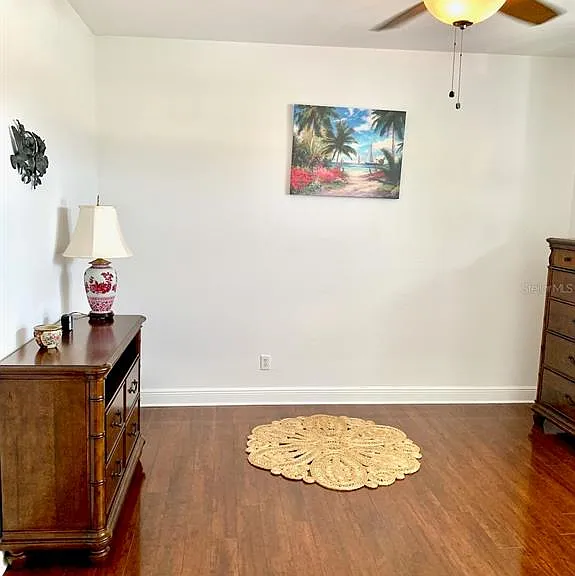 24312 Westgate Blvd — Photo 37