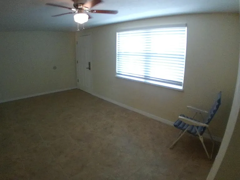 Country Club Dr — Photo 12