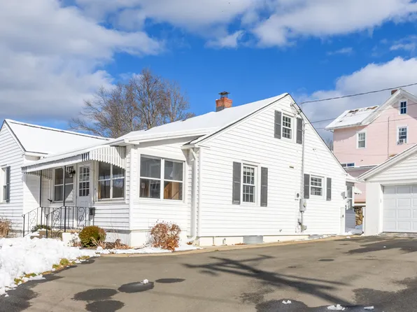 118 Washington Avenue, Seymour, CT 06483