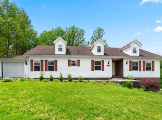 1005 Berkshire Ln, Russell, KY 41169