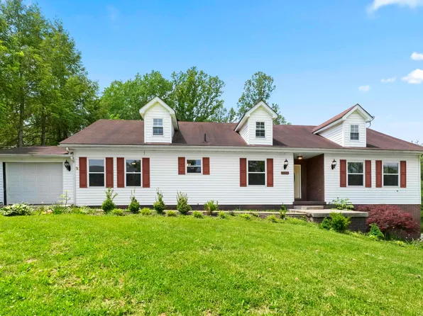 1005 Berkshire Ln, Russell, KY 41169