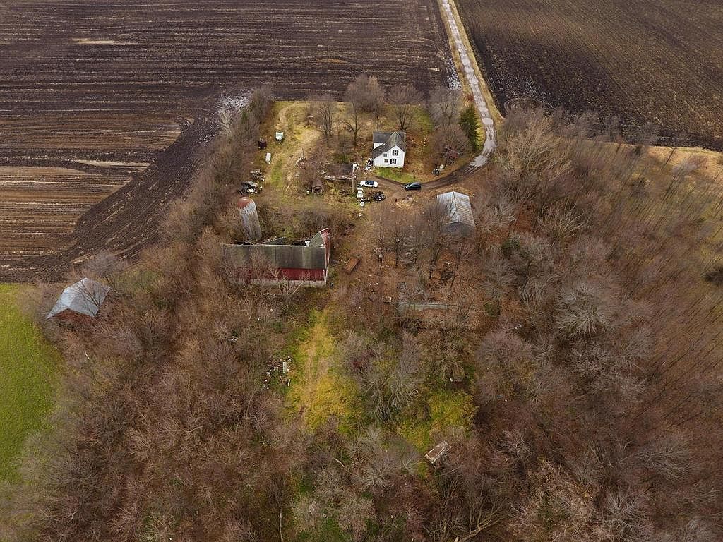 8780 Airport Rd, Waconia, MN 55387 Zillow