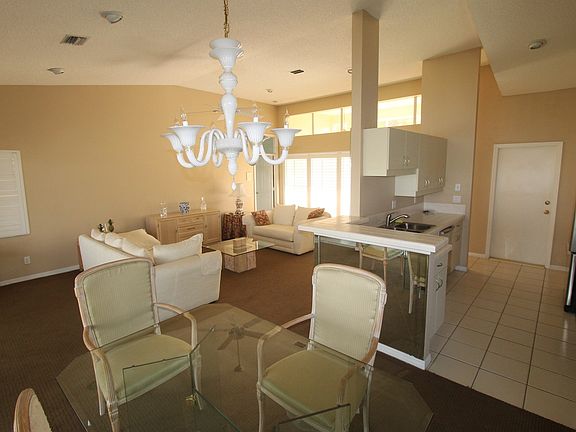 5th image of 7039 Mill Pond Cir