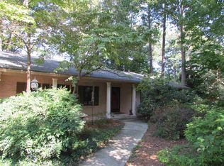 112 Hilltop Dr, Peachtree City, GA 30269