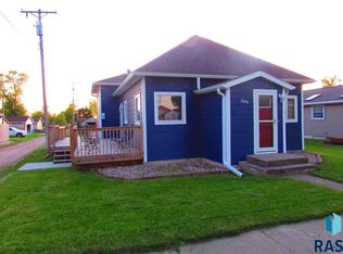 309 N Main Ave, Garretson, SD 57030