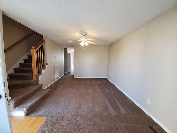 3rd image of 1215 Shorehaven Dr