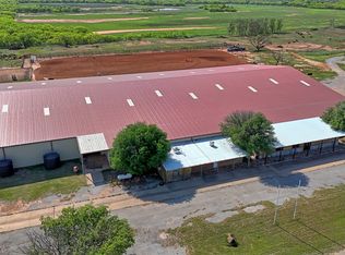 2610 Weetu Rd, Iowa Park, TX 76367