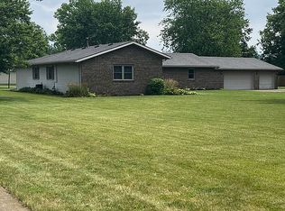 3000 S Andrews Rd, Yorktown, IN 47396