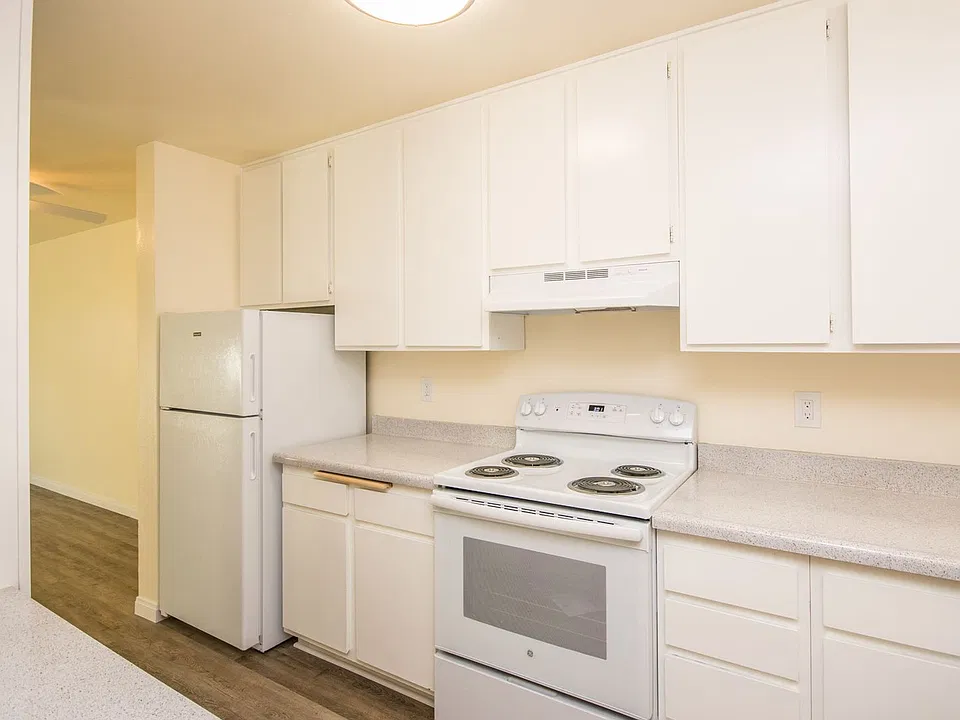 Merrywood Apartments