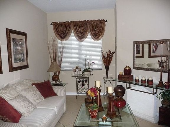2nd image of 1305 Travertine Ter