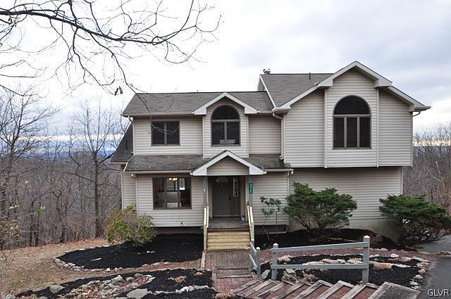 1st image of 372 Scenic Dr