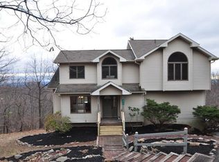 372 Scenic Dr, Albrightsville, PA