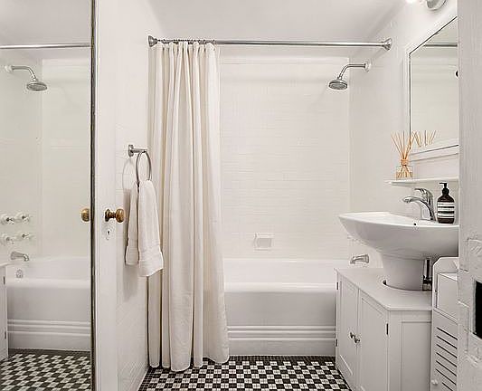 4th image of 350 W 57th St APT 10H