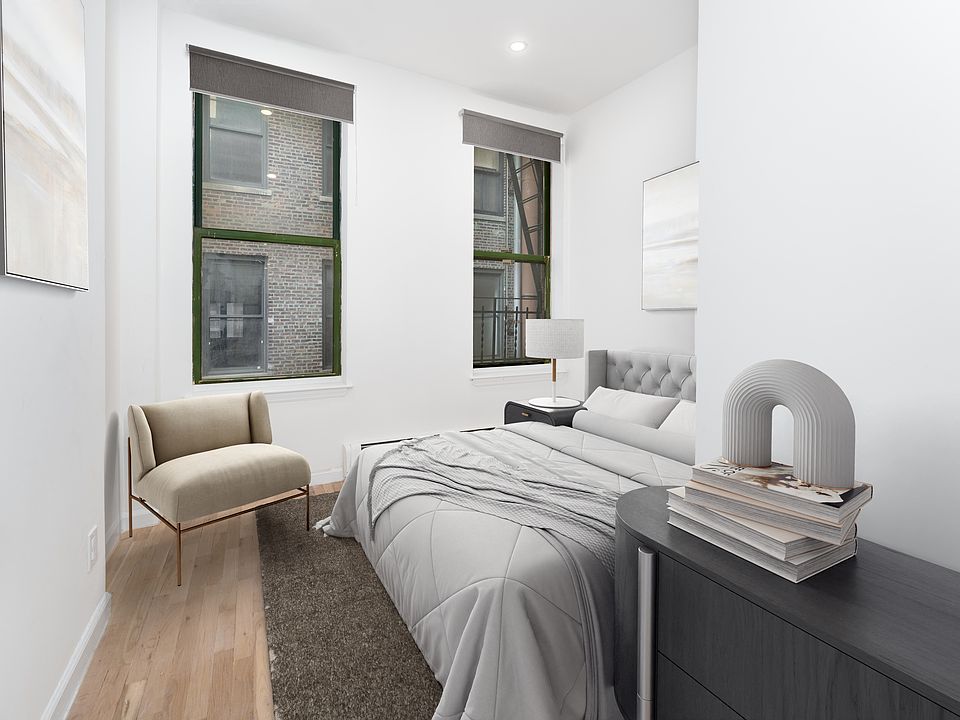1st image of 135 W 24th St APT 4