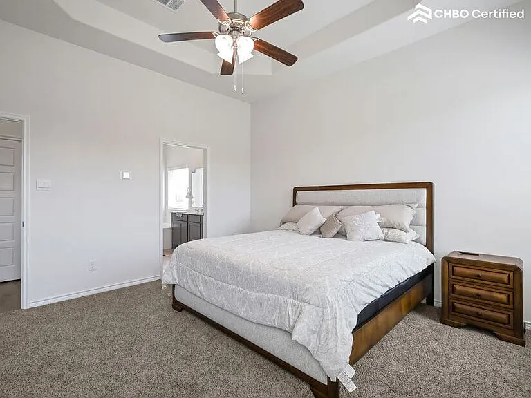 1505 Estivella Dr — Photo 24