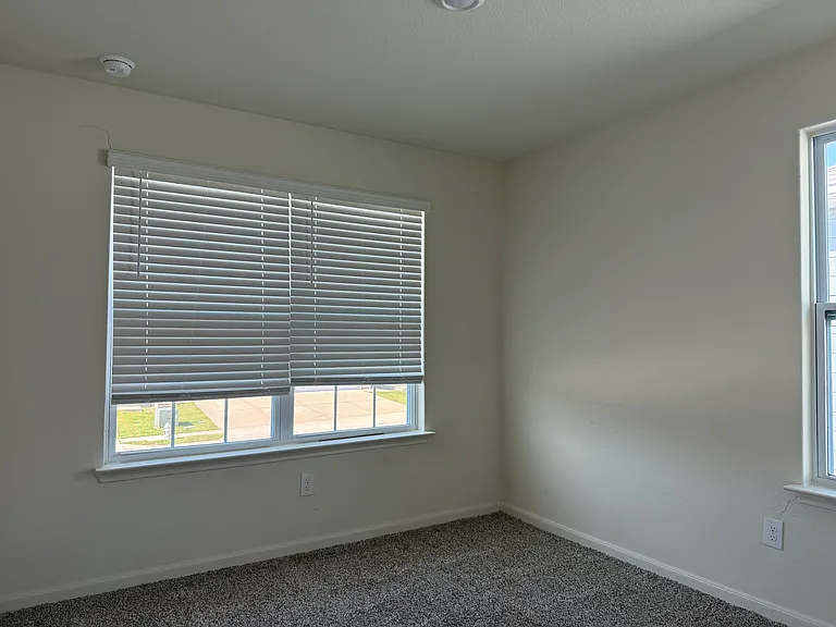 229 Marsh Ln — Photo 13
