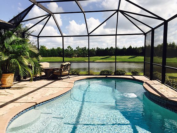 Pool & View