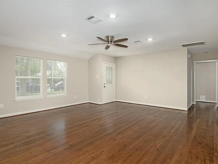 6225 Indigo St — Photo 18