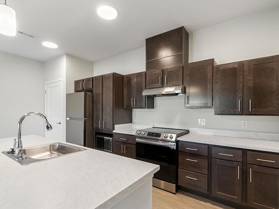 1st image of 225 W Sunland Ave #103
