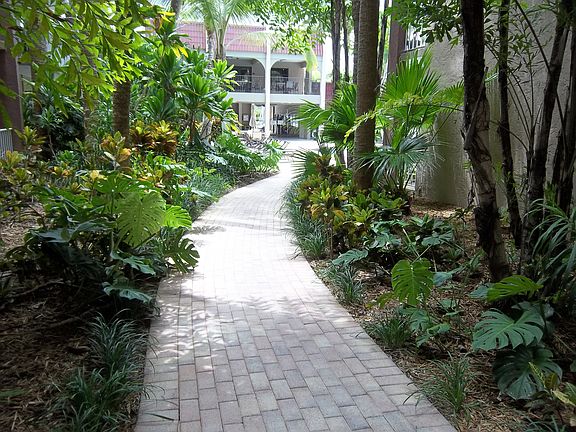 Community pathway.