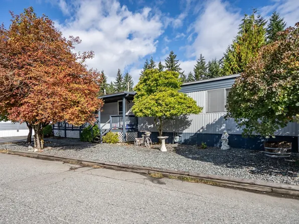 3031 200th St #5, Langley, BC V2Z 1N5