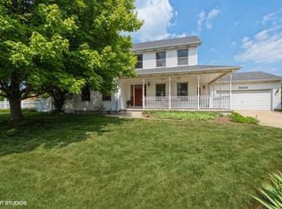 9623 E Fillmore Ct, Crown Pt, IN 46307