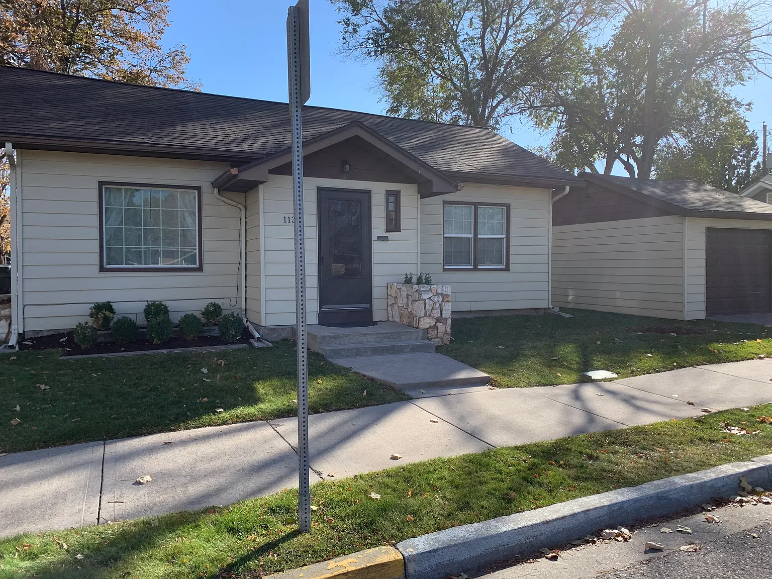 3 bed, 1768 sqft, $1,700 — Photo 2