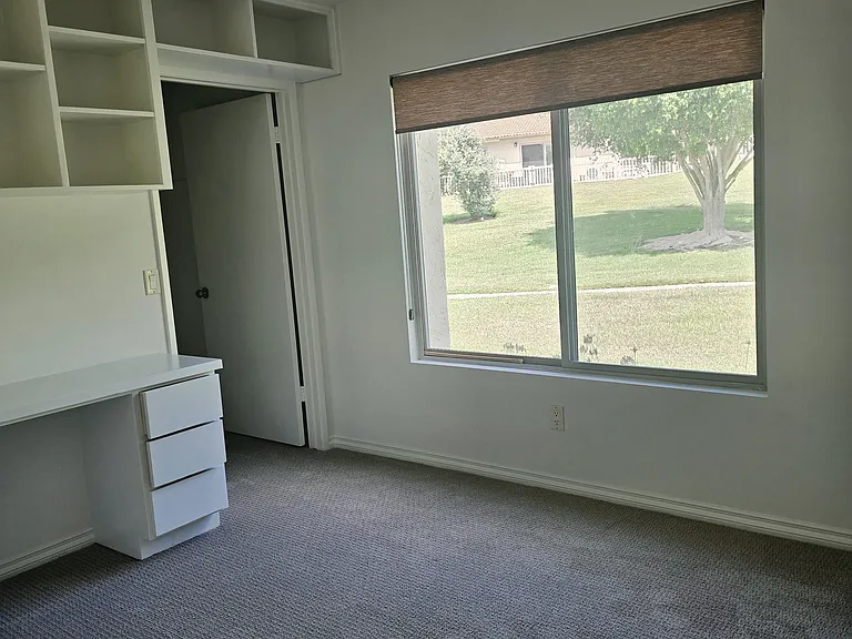 305 Harrisburg Dr — Photo 14