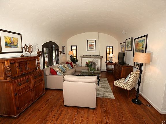 5th image of 168 Argonne Ave