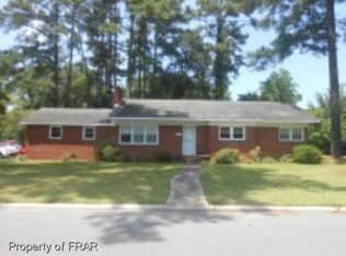 216 W 22nd St, Lumberton, NC 28358