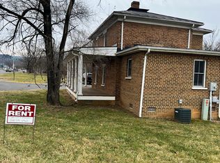 604 Radham St, Front Royal, VA 22630