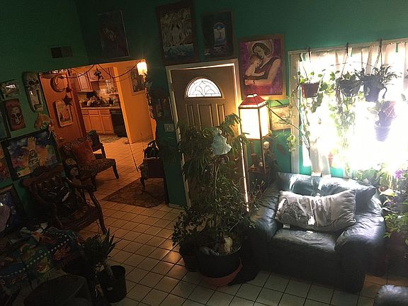 5th image of 1902 S Amalia Ave