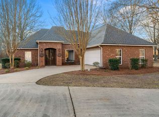 6 Rebel Ln, Laurel, MS 39443