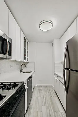 Rented by Corcoran | media 7