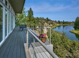 2540 NW 1st St, Bend, OR 97703