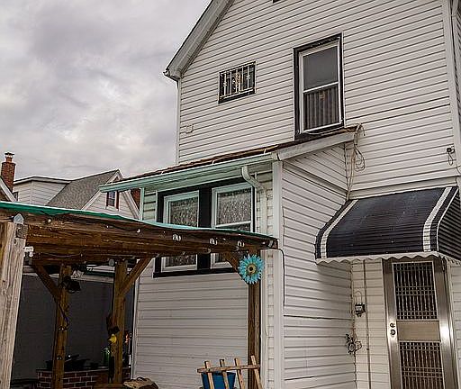 4th image of 97-12 134th St