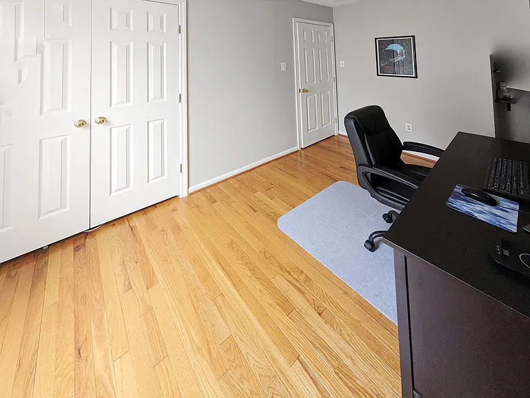 5240 Earles Ct — Photo 19