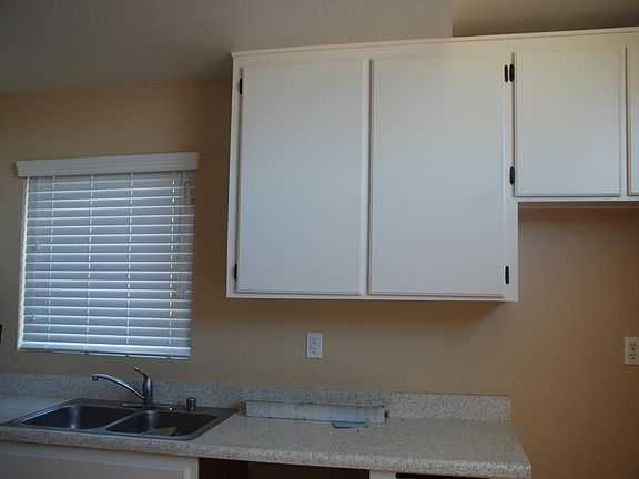 5th image of 4263 Felton St APT 4