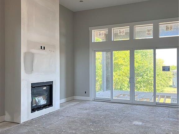 4th image of 4740 W 157th St