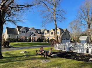251 Bittersweet Farm Way, South Kingstown, RI 02879